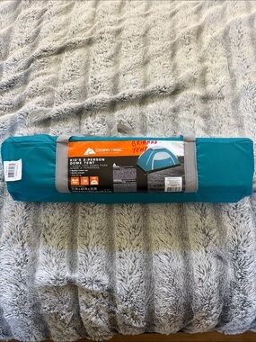 Ozark Trail Teal and Orange Kids 2-Person Dome Tent - Packable